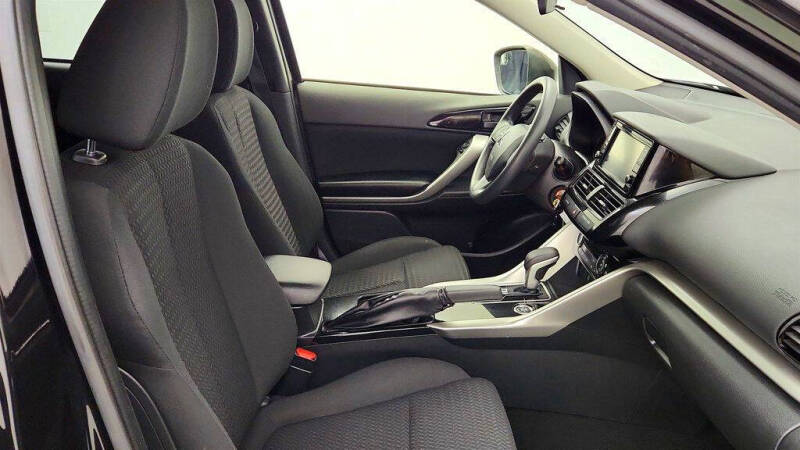 2024 Mitsubishi Eclipse Cross ES