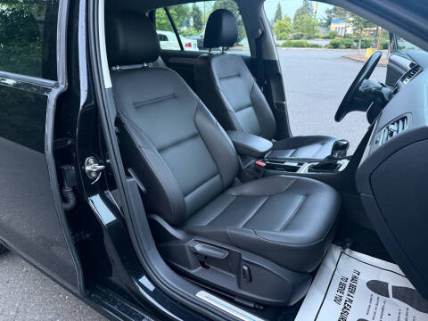 2016 Volkswagen e-Golf SEL Premium