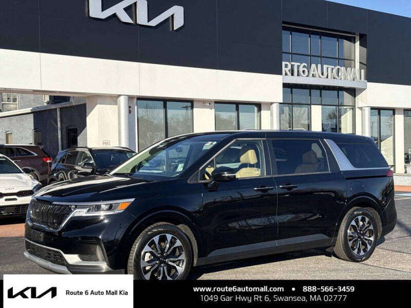 2023 Kia Carnival EX