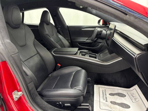 2021 Tesla Model S Plaid