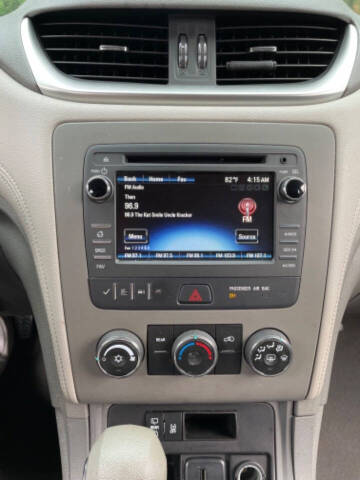 2017 Chevrolet Traverse LS