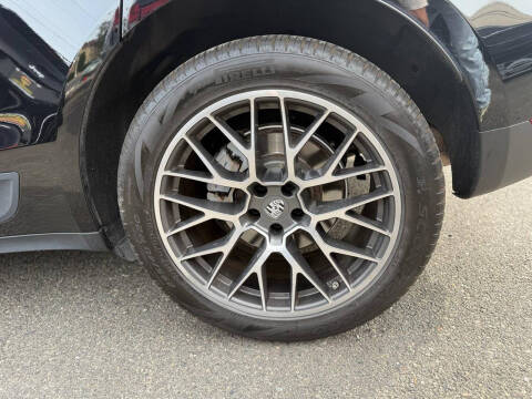 2018 Porsche Macan S