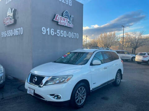 2014 Nissan Pathfinder Hybrid for sale at LIONS AUTO SALES in Sacramento CA