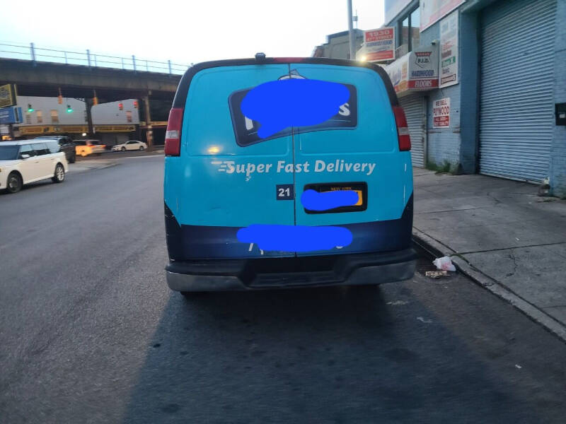 2005 GMC Savana 3500