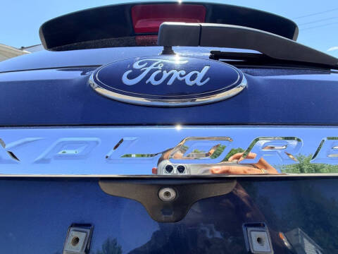 2016 Ford Explorer