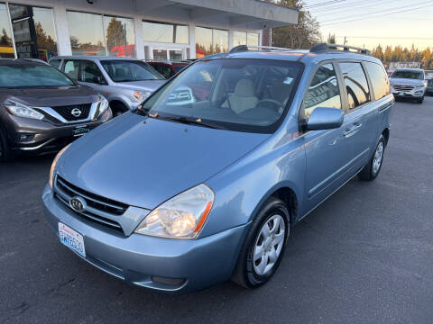 2006 Kia Sedona for sale at APX Auto Brokers in Edmonds WA