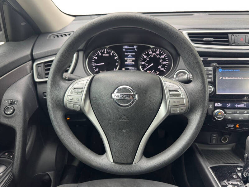 2015 Nissan Rogue S