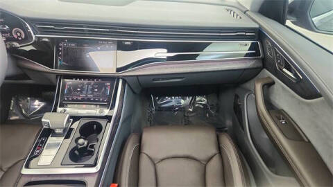 2023 Audi Q8 quattro Prestige 55 TFSI