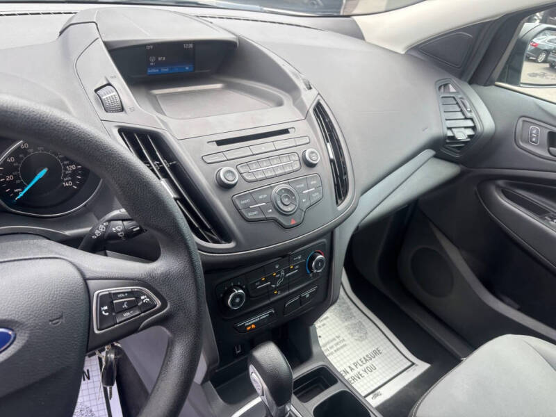 2017 Ford Escape S