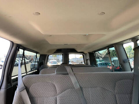 2016 Chevrolet Express LT 3500