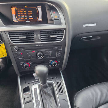 2011 Audi A5 2.0T Premium Plus