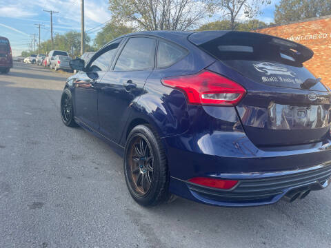 2017 Ford Focus ST