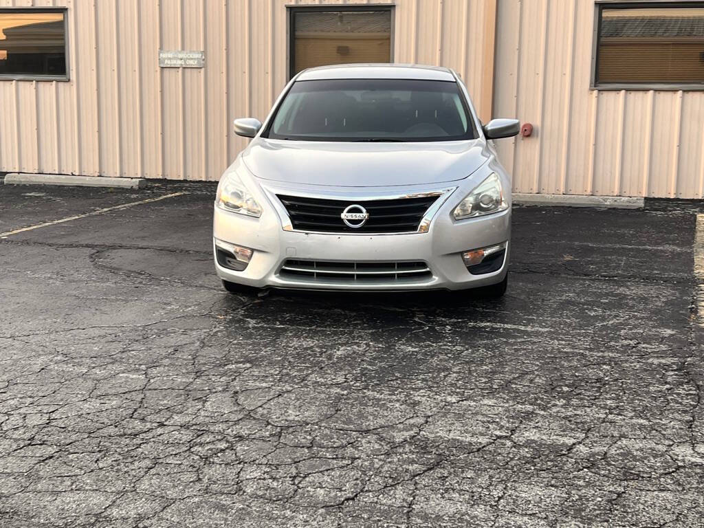 2015 Nissan Altima for sale at Autolink in Kansas City, KS