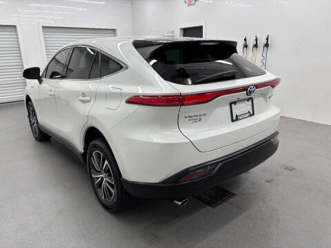 2021 Toyota Venza LE