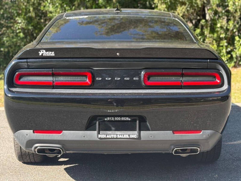 2016 Dodge Challenger SXT