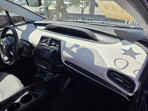 2016 Toyota Prius Two