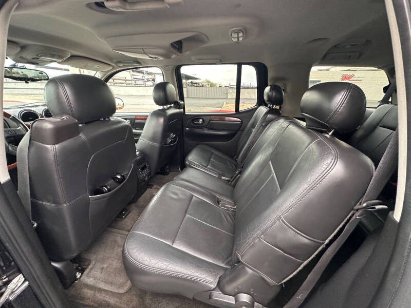 2005 GMC Envoy XL Denali