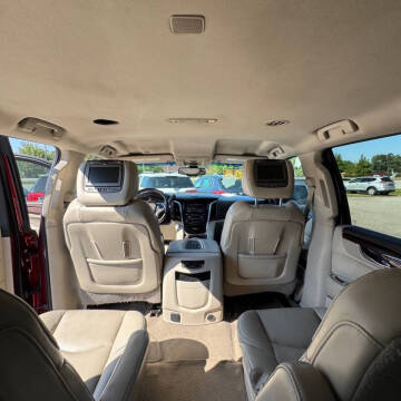 2016 Cadillac Escalade Standard