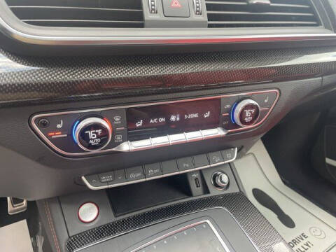 2020 Audi SQ5 3.0T quattro Prestige