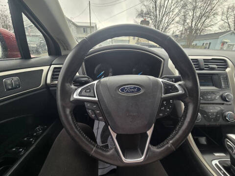2014 Ford Fusion SE