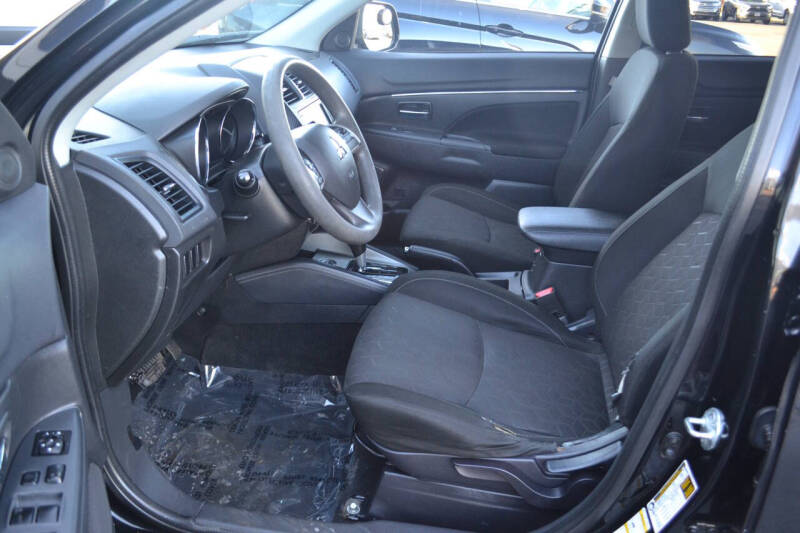 2020 Mitsubishi Outlander Sport ES