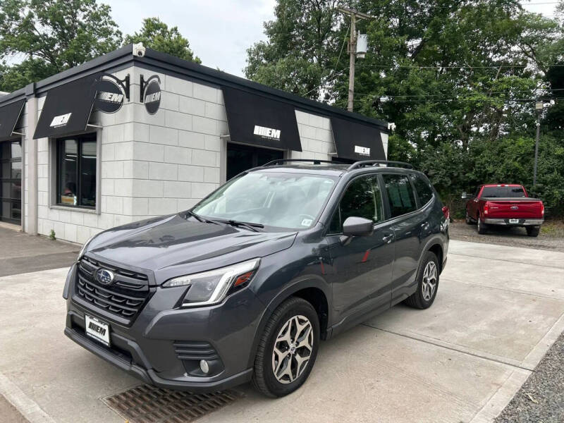 2022 Subaru Forester Premium