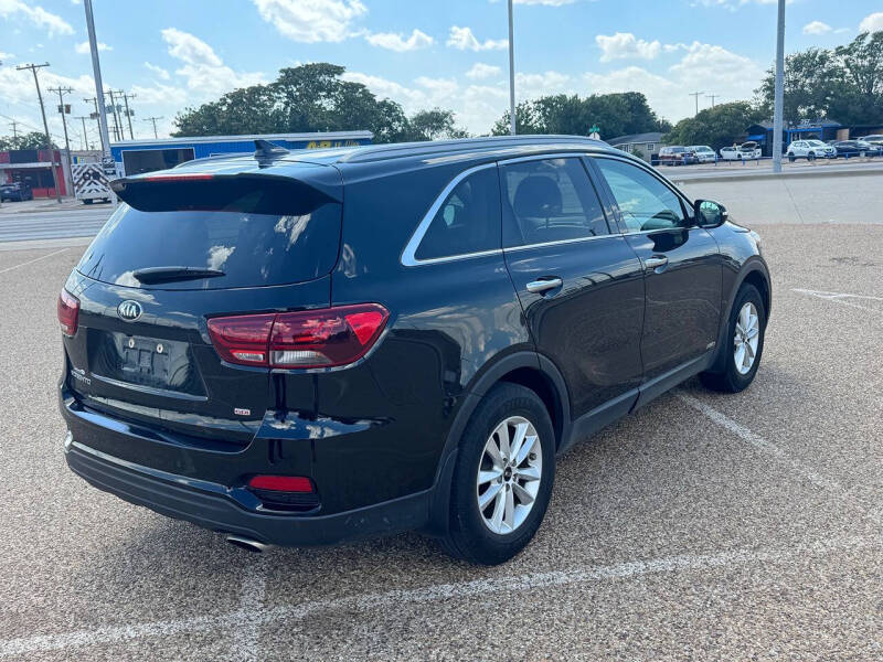 2019 Kia Sorento LX