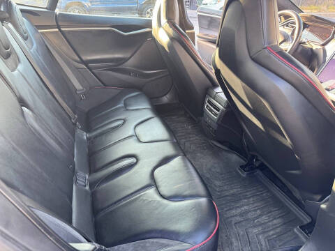 2016 Tesla Model S 90D