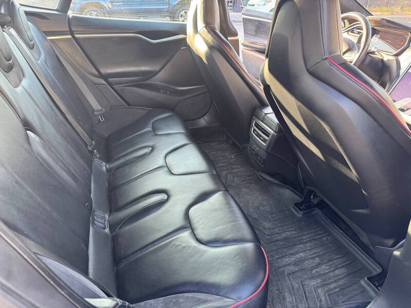 2016 Tesla Model S 90D