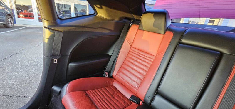 2016 Dodge Challenger R/T Scat Pack