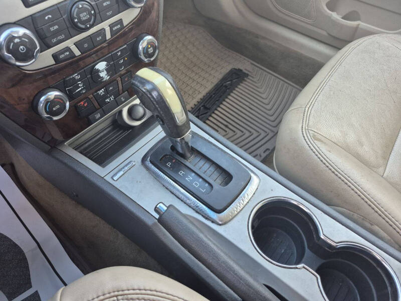 2011 Ford Fusion SEL