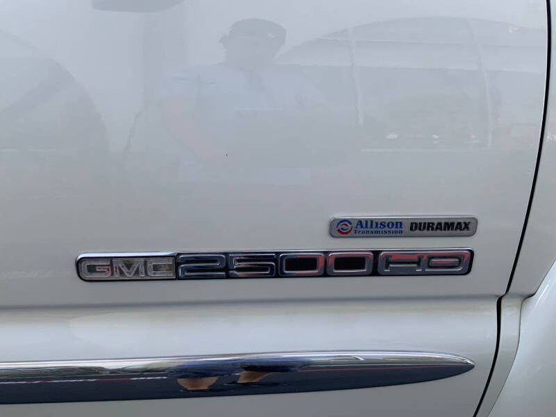 2006 GMC Sierra 2500HD SLT