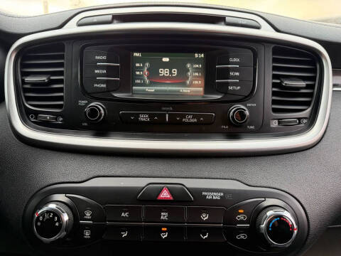 2016 Kia Sorento LX V6