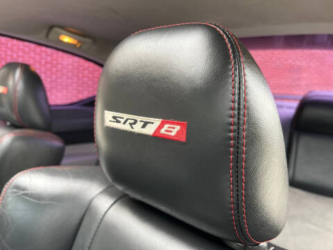 2006 Dodge Charger SRT-8