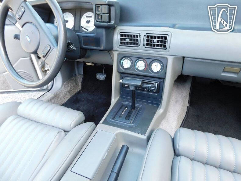 1987 Ford Mustang GT