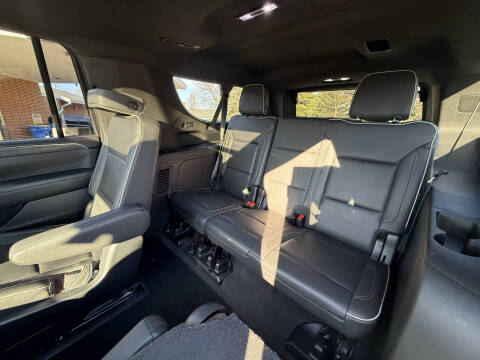 2022 GMC Yukon XL SLT