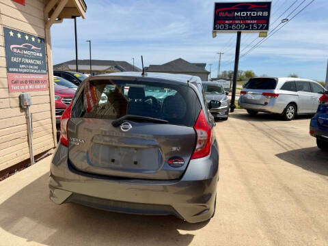 2017 Nissan Versa Note SV
