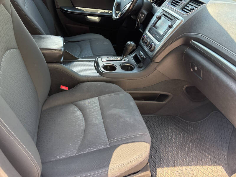 2014 GMC Acadia SLE-2