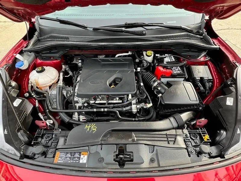 2020 Ford Escape SE
