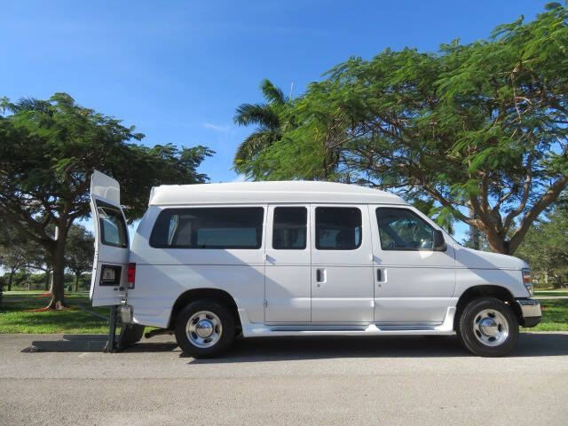 2013 Ford E-Series E-150