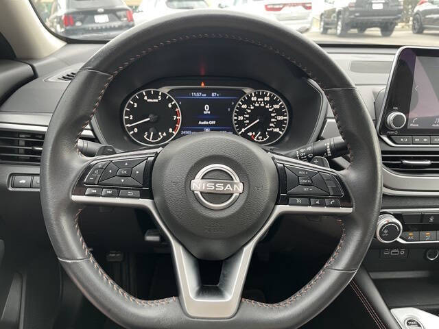 2024 Nissan Altima 2.5 SR