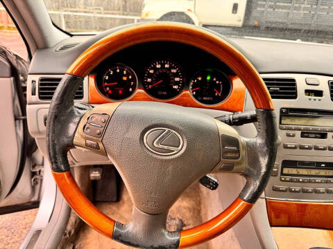 2005 Lexus ES 330