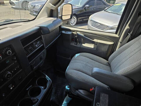 2016 Chevrolet Express 2500