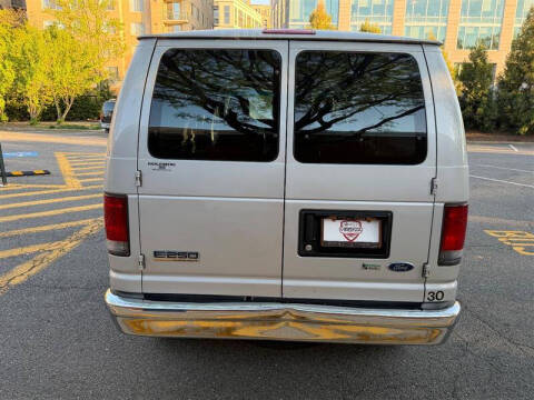 2009 Ford E-Series E-250