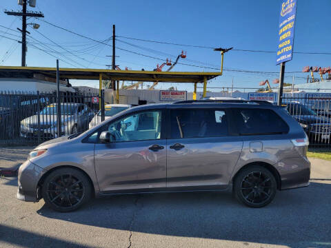 2011 Toyota Sienna Base 7-Passenger