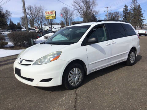 2006 Toyota Sienna for sale at Sparkle Auto Sales in Maplewood MN