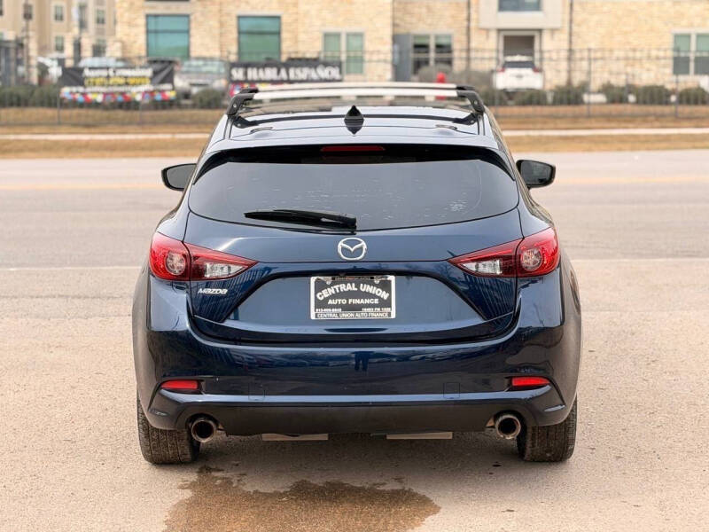2018 Mazda MAZDA3 Touring