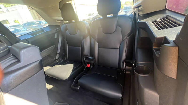 2019 Volvo XC90 T5 Momentum