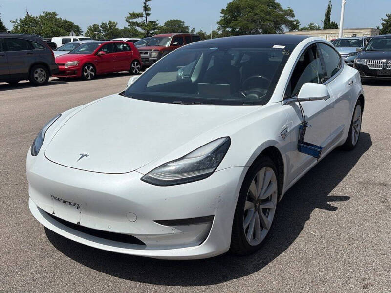 2019 Tesla Model 3 Mid Range