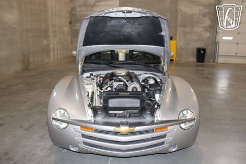 2004 Chevrolet SSR LS